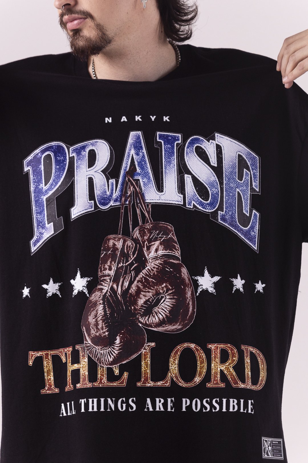 Camiseta Praise Over Preta